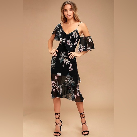 Keepsake the label women’s Cosmic Girl Black Floral Print Midi Dress size Medium